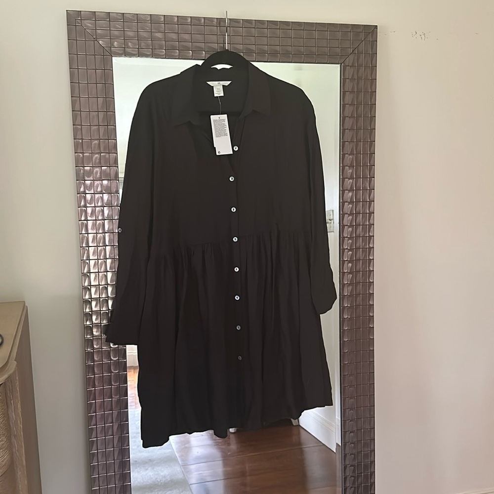 NWT Lightweight mini dress